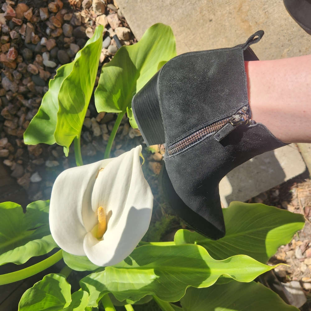 Suede Pointed Toe Black Heeled Ankle Boots with Side Zip